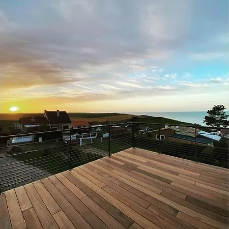 Le Cube Villa *